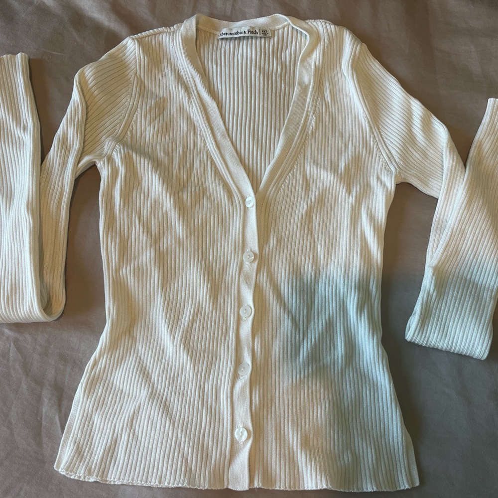 A&F Women's White Ribbed Cardigan